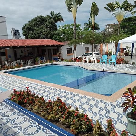 Palmira Beach Hotel Тонсупа Екстериор снимка